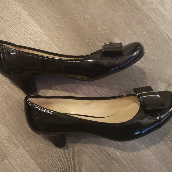 Naturalizer N5 Comfort Ladies Black Dress Shoes - Picture 3 of 10